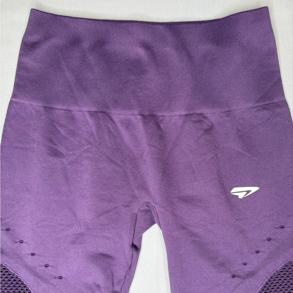 Physiq Apparel Purple Seamless Cut Out Leggings